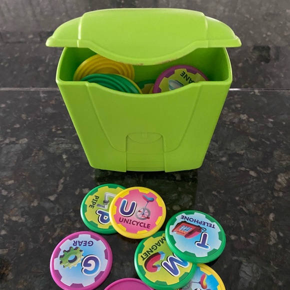 VTECH LIL COGSLEY LEARNING ROBOT 29 REPLACEMENT CHIPS TOKENS DISC ELECTRONIC - Picture 1 of 2